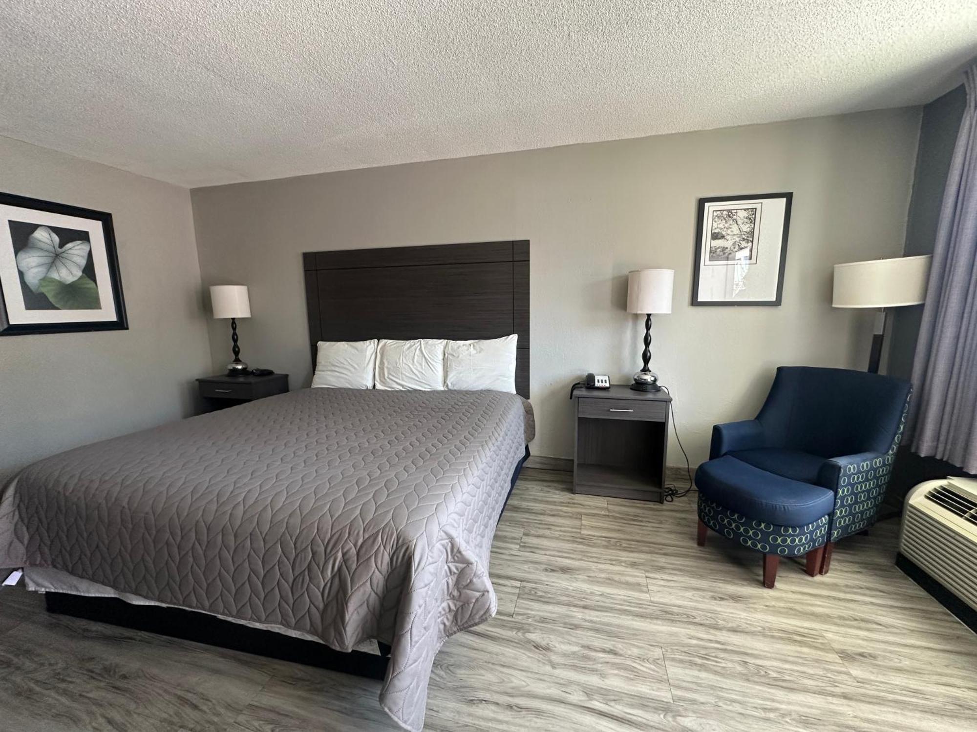 Executive Inn Locust Grove By Capital O Εξωτερικό φωτογραφία